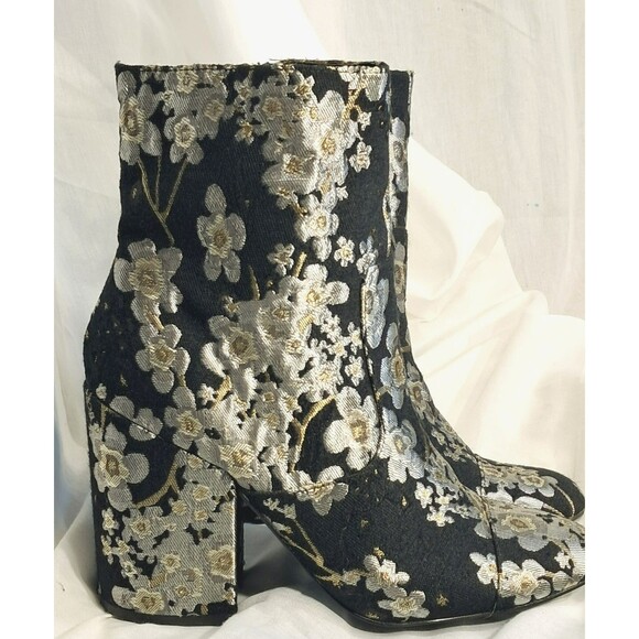 INDIGO RD Women's Bootie Size 9 Jaguard Black Silver Floral Embroidered Shoe - Picture 2 of 11
